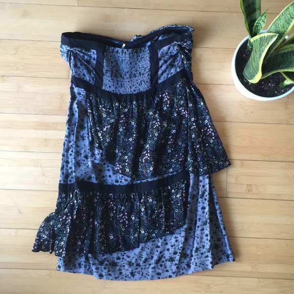 GIFTED kimchi Blue Floral Ruffle Strapless Dress - Picture 4 of 6